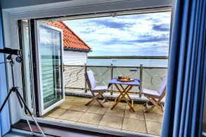Kings Wharf - Image 2