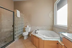 Spacious 6BR for 12 near downtown Spokane - Image 3