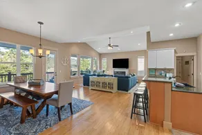 Spacious 6BR for 12 near downtown Spokane - Image 2