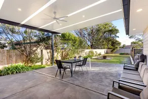 Pipers Spot - Pet Friendly - Fireplace with Swimming Pool - Image 4