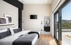 Villa Carbon Residence - Image 5