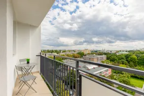 Comfortable Apartment | Balcony with Panoramic View - Image 4