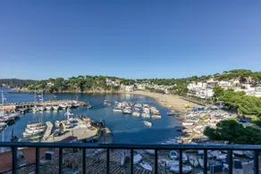 1st Line Sea Port Llafranch - Image 2