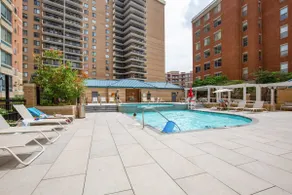 2BR Executive City Suite With Gym & Pool - Image 2