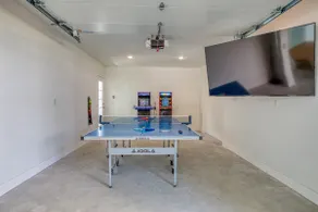 Private Pool! Walk to Beach! Ping pong! Arcade! Fr - Image 5