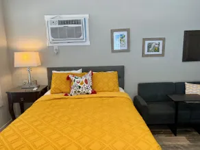 Themed Cabin - The Canary - Image 4