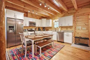 Hemlock Hollow | Hocking Hills, Luxury Cabin - Image 5