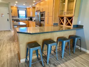 Waterfront Retreat w/ Free Activities & Cozy Vibes - Image 5