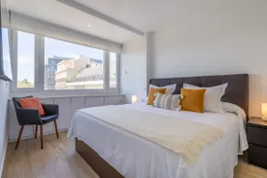 Modern apartment in downtown Colon - Image 2