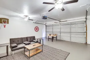 Charming Savannah Vacation Rental w/ Game Room! - Image 2