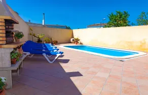 Marimar 039 maison fantastique idéale pour les groupes avec piscine, air conditionné, BBQ et WiFi - Image 3