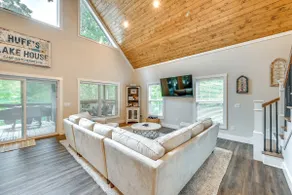 Luxe Kentucky Cabin Rental ~ 36 Mi to Mammoth Cave - Image 5