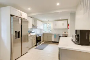 Pennington Home w/ Deck ~ 9 Mi to Princeton! - Image 3