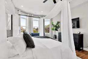 Luxe 7-BR Victorian Castle in the Nation's Capital - Image 2