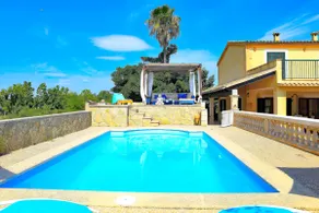 Son Rossinyol Chalet med pool och en lekplats för barn 128 - Image 3