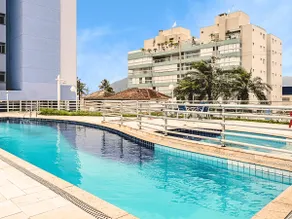 Oceanfront, Renovated + Beach Service - Image 3