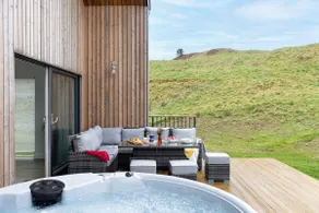 7 The Vista - Hot Tub - Pet Friendly - Image 2