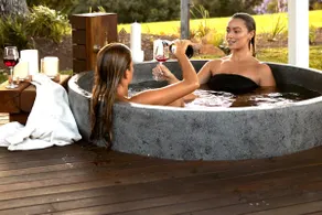 Lux Winter Escape Cottage | Bathtubs | Fireplace - Image 3