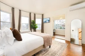 6BR Home |30 min NYC | Ping Pong + Hockey - Image 4