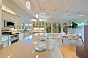 Luxurious Solana Beach Oasis: 5BR Family Retreat - Image 3