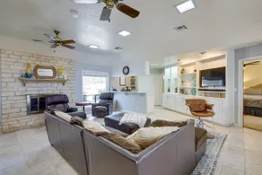 Deck + Cliffside Belton Lake Views: Temple Retreat - Image 4