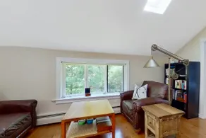 3BR mountain-view house with fireplace - Image 4
