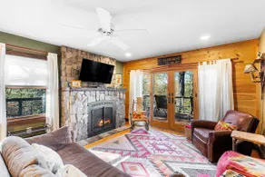 Scenic lakefront retreat with water access, private dock, grill, W/D & fireplace - Image 3