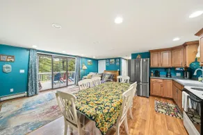 Dog-friendly riverfront house on 3 acres with private dock & deck - near skiing - Image 3