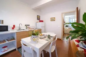 Oasis in the Heart of Lucca: central and bright - Image 2