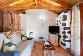 Casa vacanze 'Casa Rural Medina 1' con vista montagna e aria condizionata - SilboHoliday - Image 5