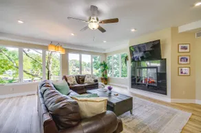 Lakefront Osage Beach Retreat w/ Boat Slip! - Image 3