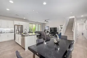 Gilbert Haven: A Family Delight in Enchanting Community - Image 2