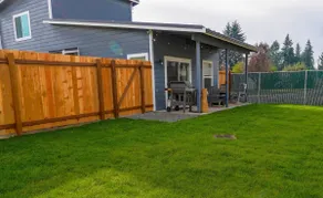 Modern 2BR Home w/Fenced Yard - Image 4
