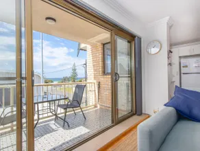 Kingscliff Beachfront Abode - Image 4