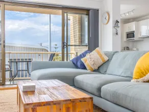 Kingscliff Beachfront Abode - Image 3