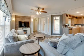 Fisherman’s Paradise: Lake-View Home in Many! - Image 4