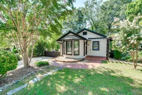 Chic Atlanta Retreat w/ Patio & Outdoor Dining! - Image 4