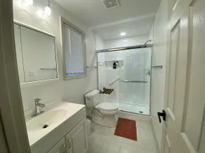 Modern Basement 1 King Bed with No Stairs - Image 3
