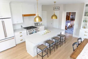 Fully renovated amazing craftsman home! - Image 3