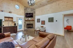 Blue Ridge Mountainside Cottage w/ Fire Pit! - Image 4
