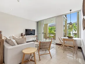 Mediterranean Pool View Studio – Santai 229 - Image 3