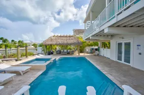 Pool & Spa, Walk to Beach, Dock, Tiki, Lux Home - Image 2