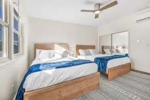 PB Coastal 2Bedroom - Steps2Beach - w AC/Parking - Image 4