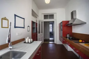 Spectacular Riverview apartment - Image 5