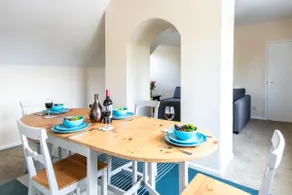 Dolphin Apartment, Thorpeness - Only a short stroll from the Beach, Thorpeness Lake, Country Club and Golf Club - Image 3