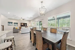 Beautiful Home with Lake Views & Private Pool - Image 3