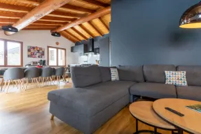 Beautiful family cottage in the heart of 3 valleys - Image 3