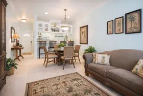 * 2nd Floor * Sleeps 8 * Pool *Walkable Location - Image 3