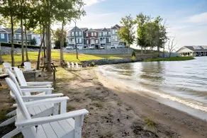 Lakefront! 4BR, Deep Slip, Pool, Beach, Elevator - Image 4