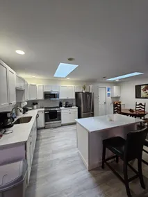 Niagara Shoreline Villa #2 - 2Bed / 1Bath - Image 5